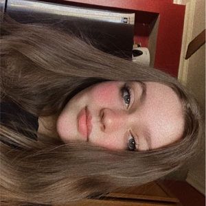 Meet your Posher, Jada